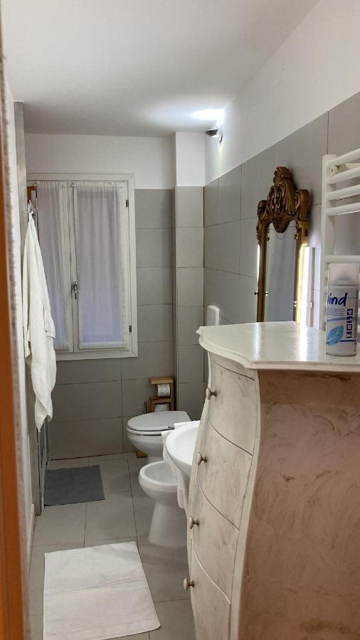 Calle De La Comare البندقية المظهر الخارجي الصورة